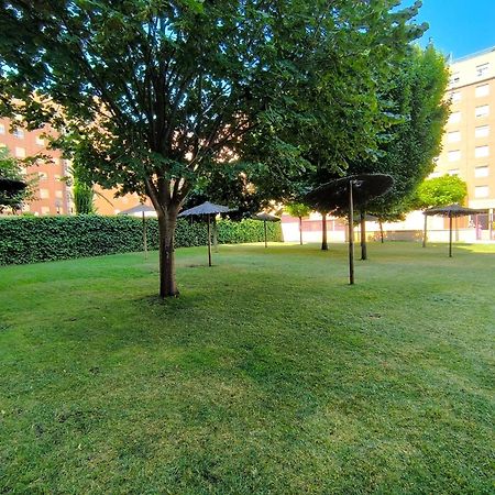 Madrid Las Tablas Apartments Exterior photo