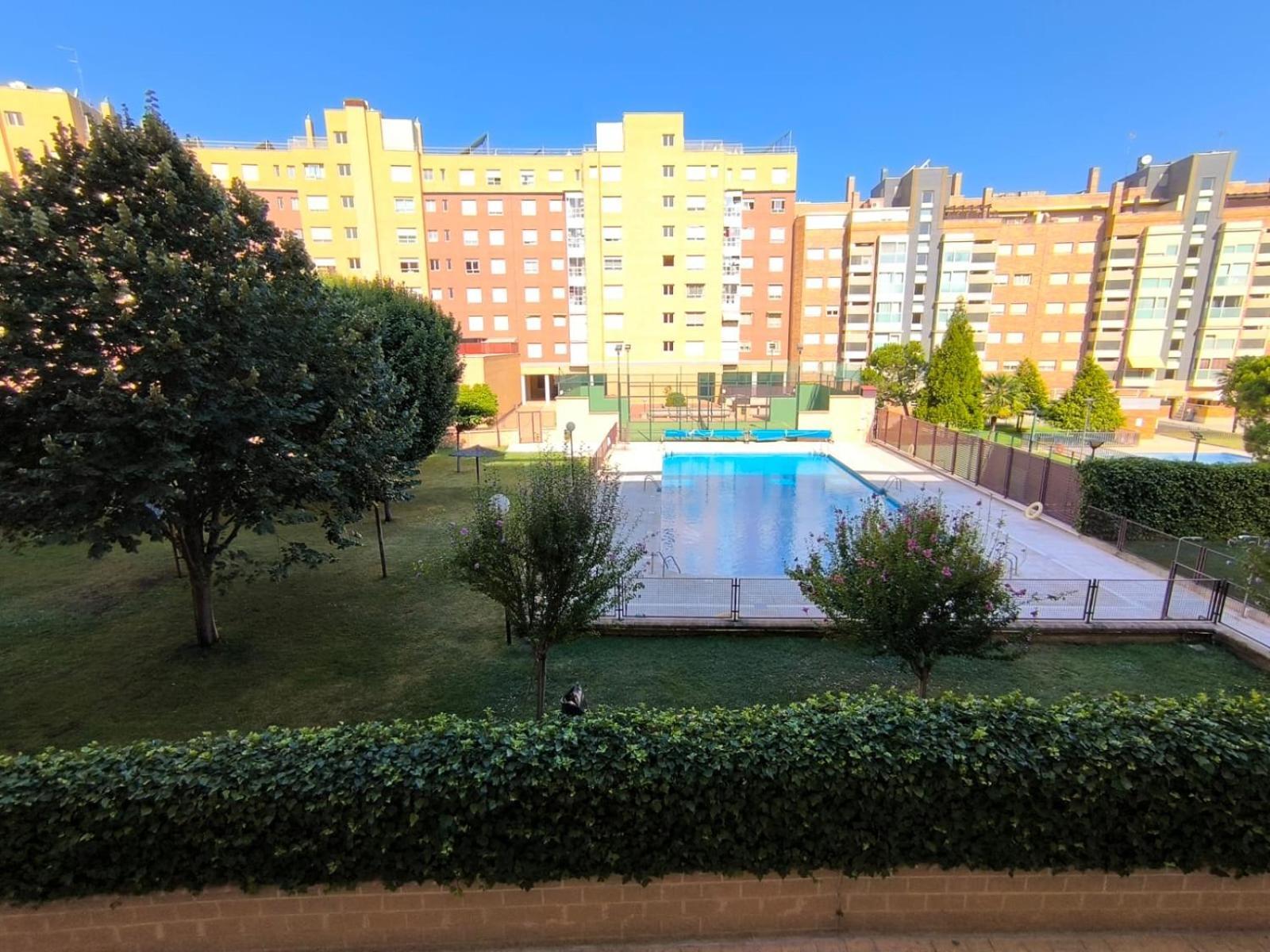 Madrid Las Tablas Apartments Exterior photo