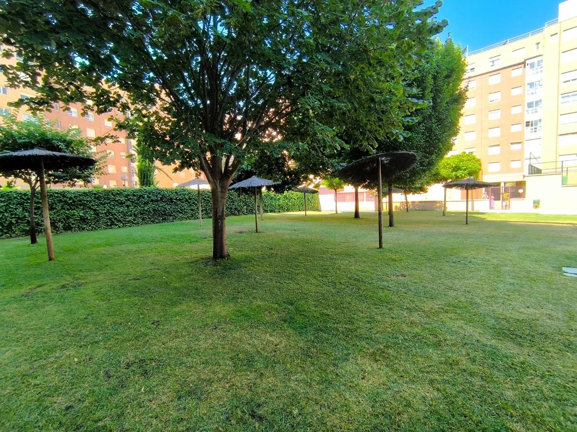 Madrid Las Tablas Apartments Exterior photo