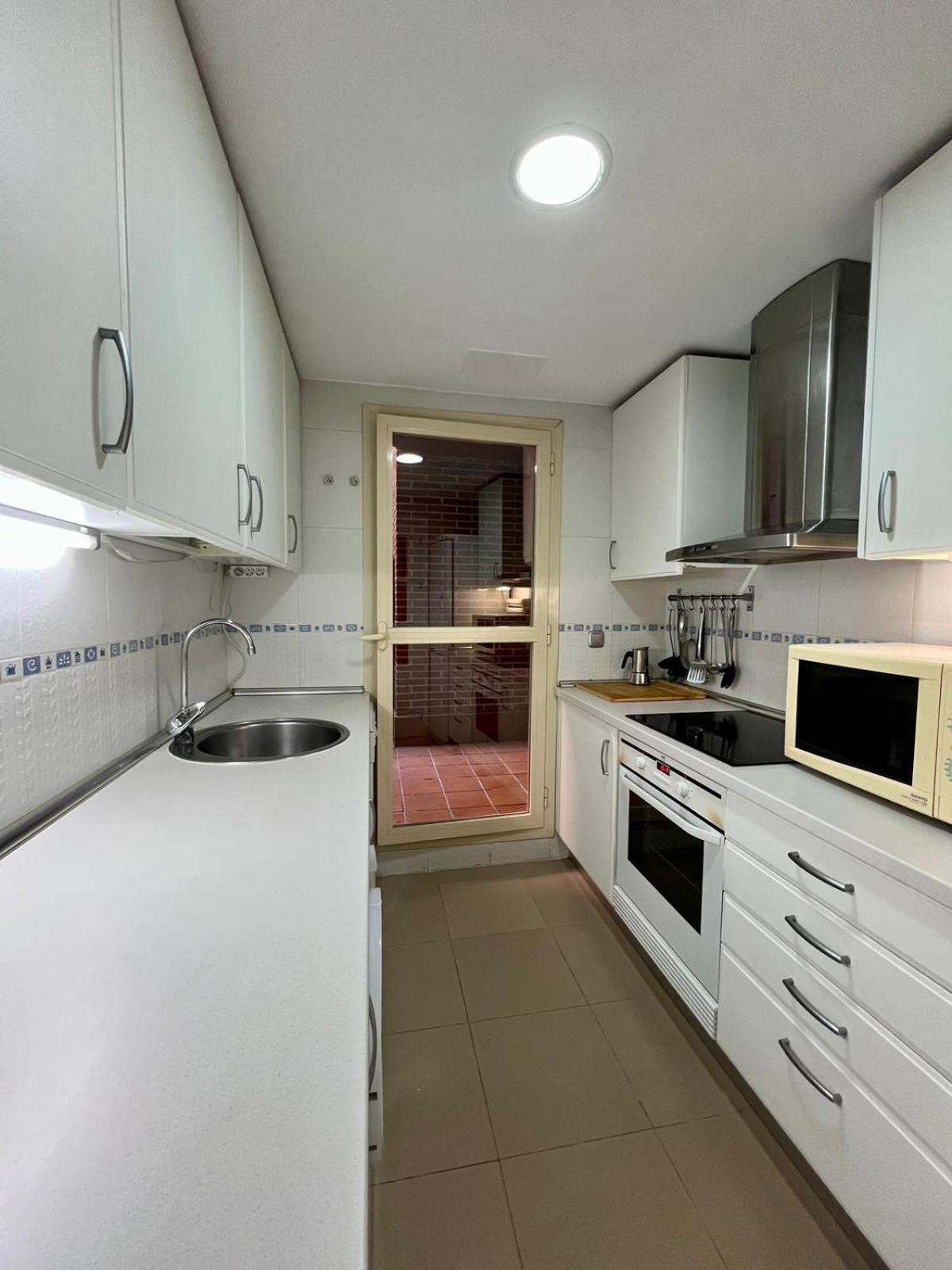 Madrid Las Tablas Apartments Exterior photo